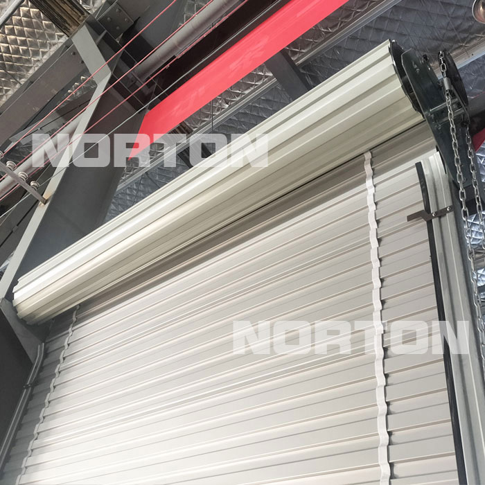 Οδηγός εγκατάστασης για πόρτες σε ρολό: Έχετε δώσει προσοχή σε αυτές τις λεπτομέρειες;